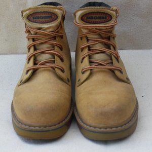 Womans Sketchers tan suede work boot size 8